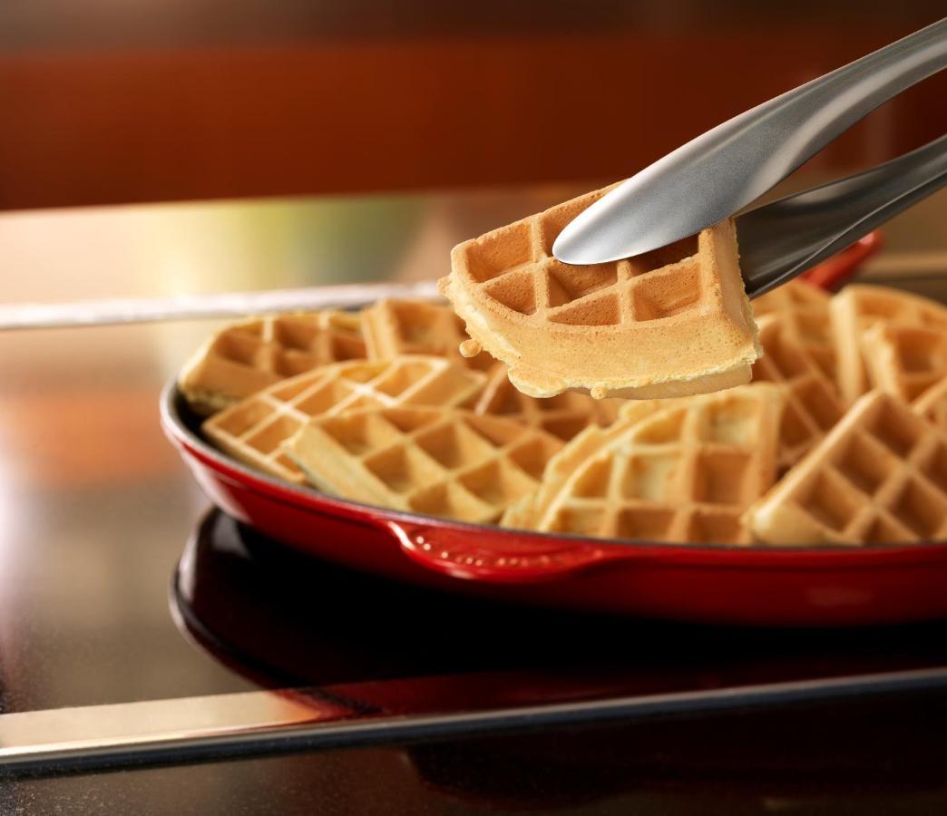 Hyatt Place Jaipur Malviya Nagar Экстерьер фото A waffle iron
