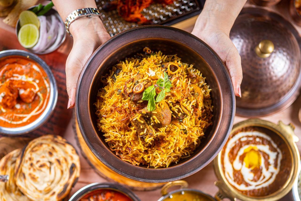 Hyatt Place Jaipur Malviya Nagar Экстерьер фото Hyderabadi biryani