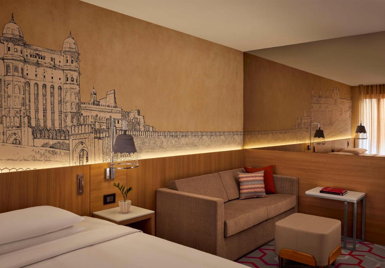 Hyatt Place Jaipur Malviya Nagar Экстерьер фото A room at the hotel